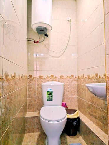 Посуточная аренда квартир: 2 комнаты, Душевая кабина, Постельное белье, Кондиционер — 11