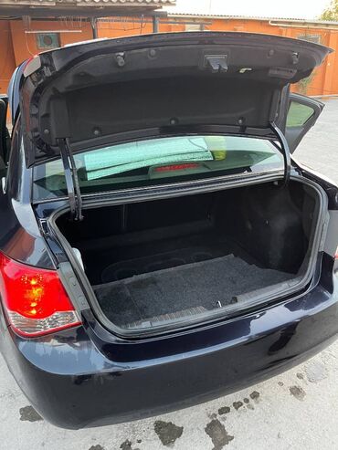 Chevrolet: Chevrolet Cruze: 1.4 l | 2013 il — 6