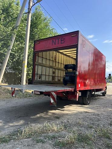 сипиринтер: Грузовой фургон Mercedes-Benz Sprinter (цельнометаллический — 3