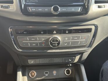 Ssangyong: Ssangyong Rexton: 2018 г., 2.2 л, Автомат, Дизель, Пикап — 10