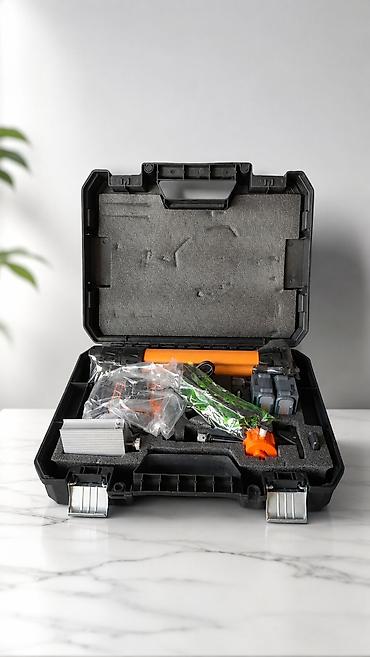 3d коврик: Лазерный уровень DECO Power Tools 4D 16 линий Профессиональный — 2