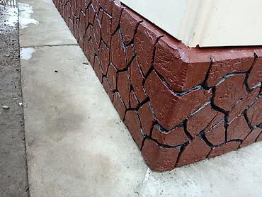 Другие строительные материалы: Элементы облицовки цоколя, выполненные в виде имитации натурального — 7