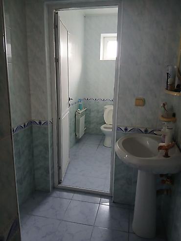 Həyət evləri və villaların satışı: 6 otaqlı, 400 kv. m, Kredit yoxdur, Orta təmir — 18