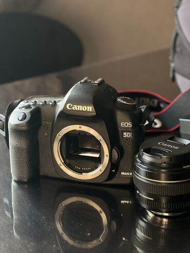 Фотоаппараты: Продаю легендарный CANON 5D mark II в отличном состоянии! Свадьбы не