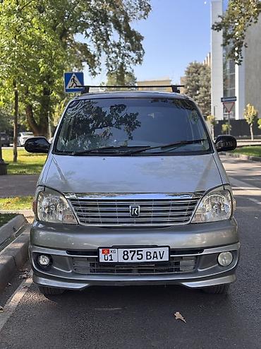 Toyota: Toyota Regius: 2000 г., Автомат, Бензин, Минивэн — 5