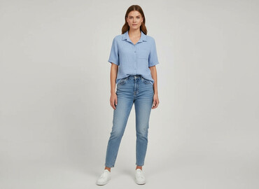 dsquared t shirty: Cleve, Сорочка жіноча, розмір M