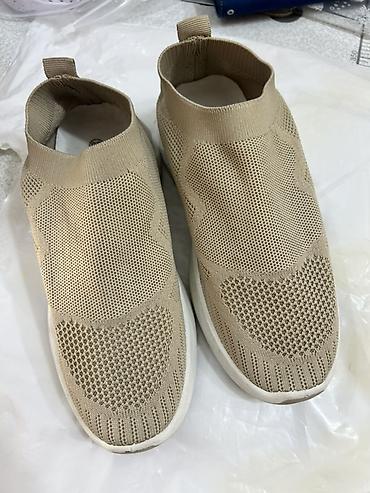 reebok krasovka: Размер: 38, цвет - Бежевый, Новый — 1