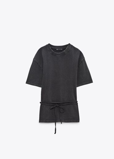 Köynək və bluzalar: Heer biri yenidr bezileri bir defe geyilib
1 ci 35 azn
4 cu 30 azn — 5