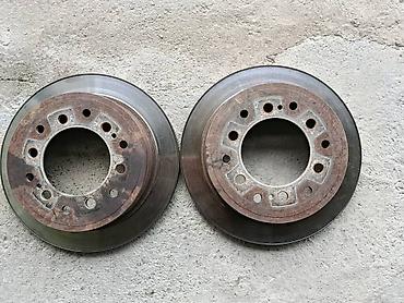 Другие детали ходовой части: Продаются тормозные диски и внутренная граната все б/у но в хорошем at lalafo.kg — 9 Другие детали ходовой части: Продаются тормозные диски и внутренная граната все б/у но в хорошем — 9