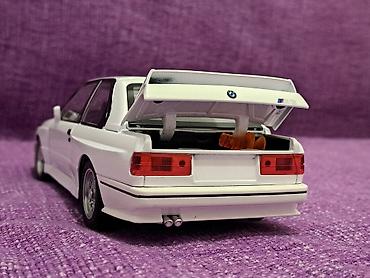 Figurice i makete: BMW M3 E30 "Kocka" 1:24 White Perla NOVO! Model BMW serije 3 na lalafo.rs — 7 Figurice i makete: BMW M3 E30 "Kocka" 1:24 White Perla NOVO! Model BMW serije 3 — 7