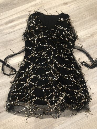 Dəstlər, kostyumlar: Qadın geyim dəsti – 4 məhsul 1) Qara dəri biker üslublu gödəkçə - — 11