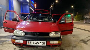 Volkswagen: Volkswagen Golf: 1992 г., 1.8 л, Механика, Бензин