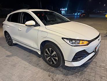 BYD: BYD E2: 2023 г., Автомат, Электромобиль, Кроссовер — 3