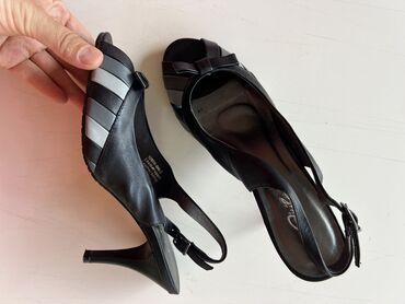 женская кожаная обувь бишкек: Кожаные новые 2000с