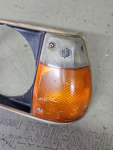 габаритки: Левый поворотник Mazda 1978 г., Б/у, Оригинал, Япония — 10