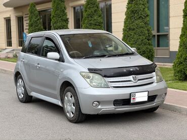 taeta: Toyota ist: 2004 г., 1.3 л, Автомат, Бензин, Хэтчбэк