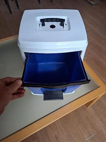 globus bife za pice: STARA PLASTIČNA KANTA ZA SMEĆE IZ 70-IH, JUGOSLAVIJA | Plastična — 2