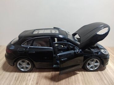 вазы для фруктов и конфет: Burago Porsche Macan 1 24 lalafo.az -da вазы для фруктов и конфет: Burago Porsche Macan 1 24