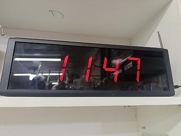 Часы для дома: Часы (табло) для кафе-ресторанов с яркой красной LED‑индикацией. - — 1