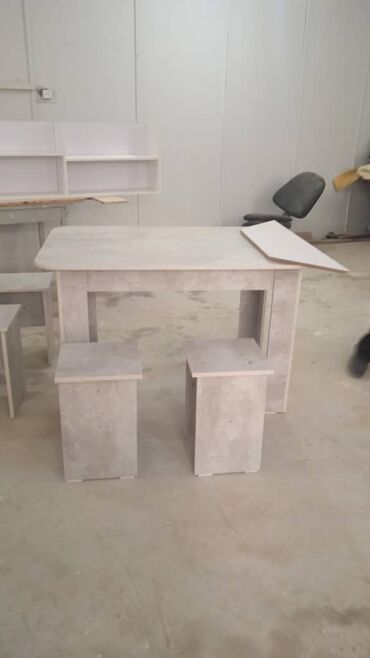 продам мебель б: Комплект стол и стулья Кухонный, Новый