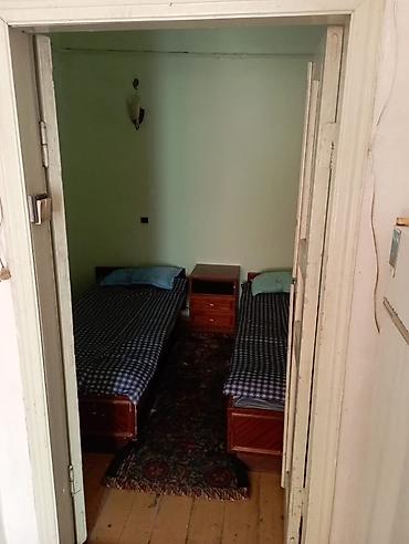 куплю гараж бишкек: 4 комнаты, 45 м², Чолпон-Ата, Собственник — 6
