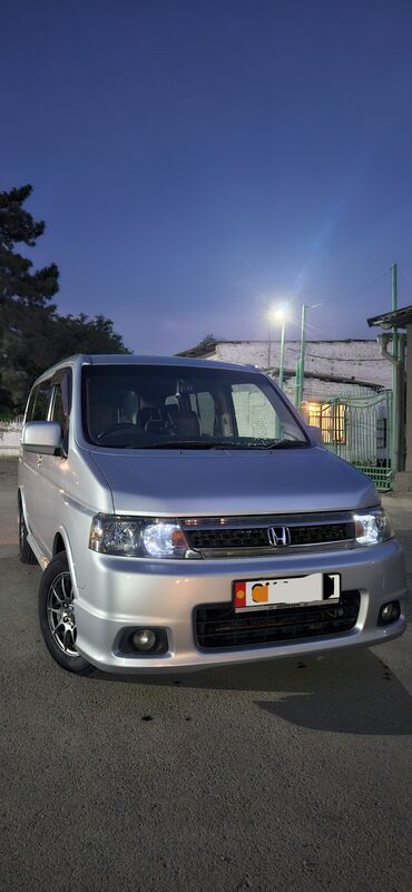 меняю дом на машину: Honda Stepwgn: 2003 г., 2 л, Автомат, Бензин, Вэн/Минивэн