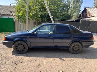 купить запчасти на опель вектра б: Volkswagen Passat: 1992 г., 1.8 л, Механика, Бензин, Седан