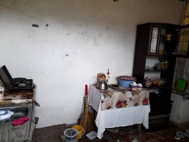 Həyət evləri və villaların satışı: 3 otaqlı, 130 kv. m, Orta təmir — 4