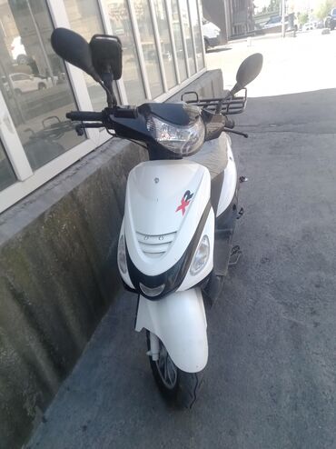 Mopedlər,skuterlər: - XROAD, 80 sm3, 2024 il, 2700 km