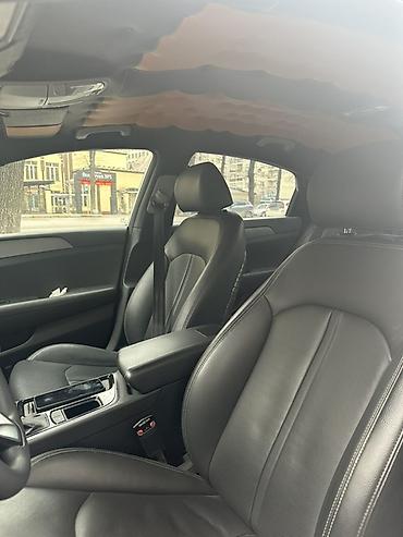 Hyundai: Hyundai Sonata: 2019 г., 2 л, Автомат, Газ, Седан — 17