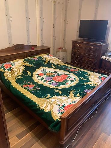 Divanlar: Divan, İşlənmiş, Açılan, Bazalı, Çatdırılma yoxdur — 10