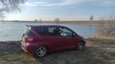 Honda: Honda Fit: 2002 г., 1.3 л, Автомат, Бензин, Хэтчбэк