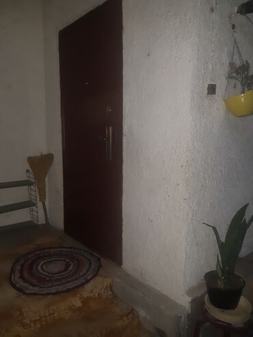 Канцтовары: Продаём хорошую недвижимость сами хозяева в городе!!! Больше фото at lalafo.kg — 19 Канцтовары: Продаём хорошую недвижимость сами хозяева в городе!!! Больше фото — 19