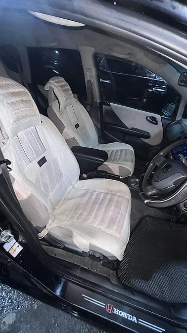 Honda: Honda Fit: 2003 г., 1.3 л, Вариатор, Бензин, Хэтчбэк — 7