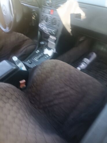 евро камаз 1: Mercedes-Benz 220: 1996 г., 1.8 л, Автомат, Бензин