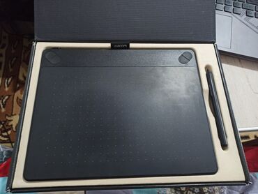 компьютерные мыши speedlink: Wacom, Колдонулган, Өлчөмү A4, Кабель, Менен шайкеш Терезелер, Linux, macOS