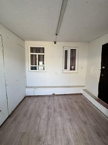 Продажа коттеджей и домов: ✨Продаётся дом в с. Сокулук✨ 🏡Характеристики: • Участок - 15 соток • at lalafo.kg — 4 Продажа коттеджей и домов: ✨Продаётся дом в с. Сокулук✨ 🏡Характеристики: • Участок - 15 соток • — 4