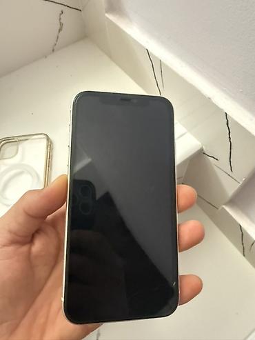 Apple iPhone: IPhone 11, Ağ, Face ID — 4