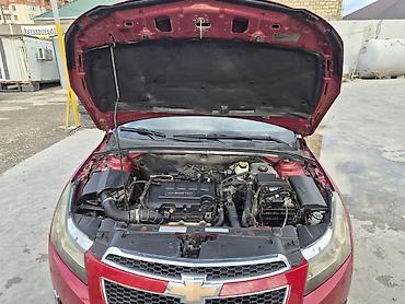 chevrolet cruze motor: Chevrolet Cruze sedan – qırmızı rəng Mator 1.4 Benzin ili 2014 Udar — 2