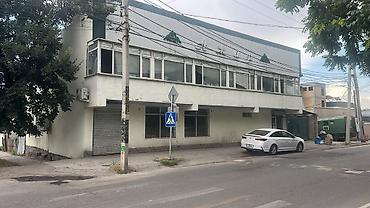 Сдается помещение 80 кв.м. все коммуникации, ц/к, газ, 3 фазы lalafo.kg да Сдается помещение 80 кв.м. все коммуникации, ц/к, газ, 3 фазы