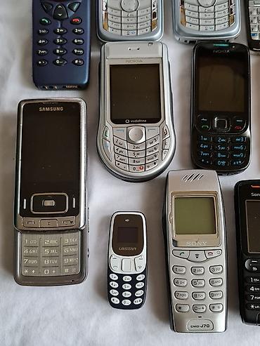 Nokia: Kolekcija klasičnih mobilnih telefona – više modela Nokia, Samsung — 7