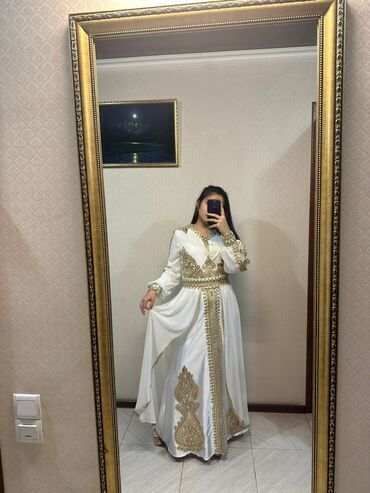 платья белые: Роскошное платье «Султанка» для королевы мероприятия и торжества👸🏻