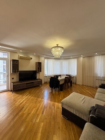 Uzunmüddətli kirayə mənzillər: Yeni Yasamal 29/14 mertebe.2-3 otaqa düzəlib.
- -da lalafo.az — 3 Uzunmüddətli kirayə mənzillər: Yeni Yasamal 29/14 mertebe.2-3 otaqa düzəlib.
- — 3