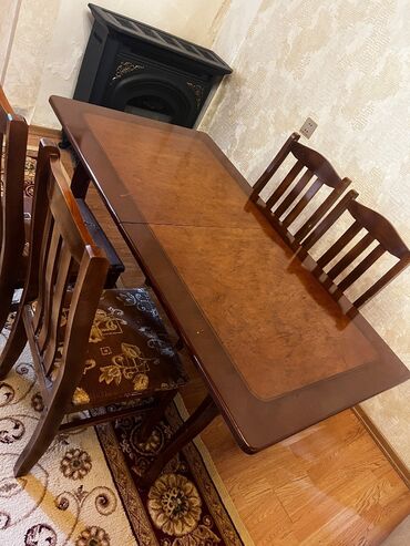 Masa və oturacaq dəstləri: Qonaq otağı üçün, İşlənmiş, Açılan, 6 stul — 9