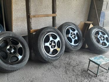 продаю домкрат: Дөңгөлөктөр монтажда 195 / R 15, All-season, Колдонулган, Комплект, Жеңил унаалар, Куйма, тешиктери - 5