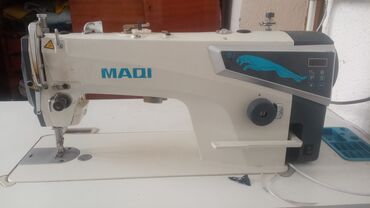 Техника и электроника: Швейная машина Распошивальная машина