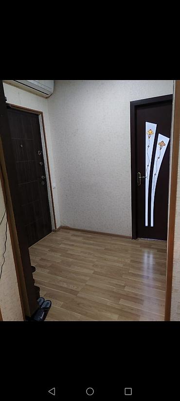 metroya yaxin: Sumqayıt, 3 otaqlı, Köhnə tikili, 76 kv. m — 9