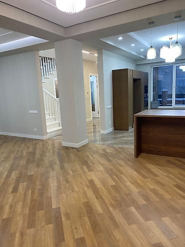 Продажа домов: Таунхаус, 250 м², 6 комнат, Агентство недвижимости, Дизайнерский ремонт — 18