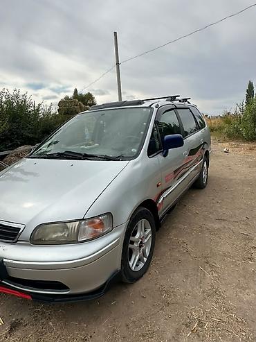 Honda Shuttle: 2000 г., 2.3 л, Автомат, Газ, Универсал
