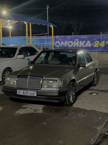 Mercedes-Benz: Mercedes-Benz W124: 1989 г., 2 л, Механика, Бензин